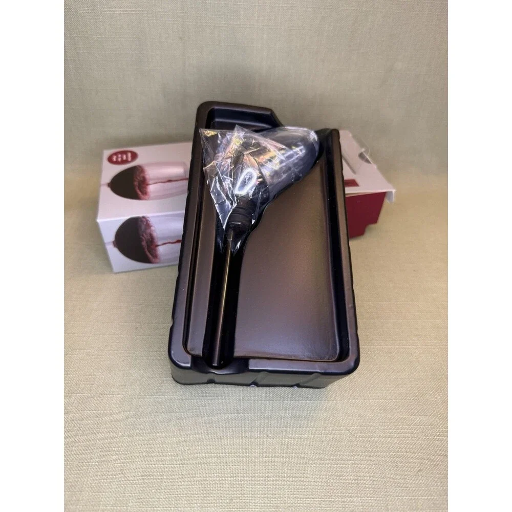 Rabbit Aerating Pourer For Wine New In Package